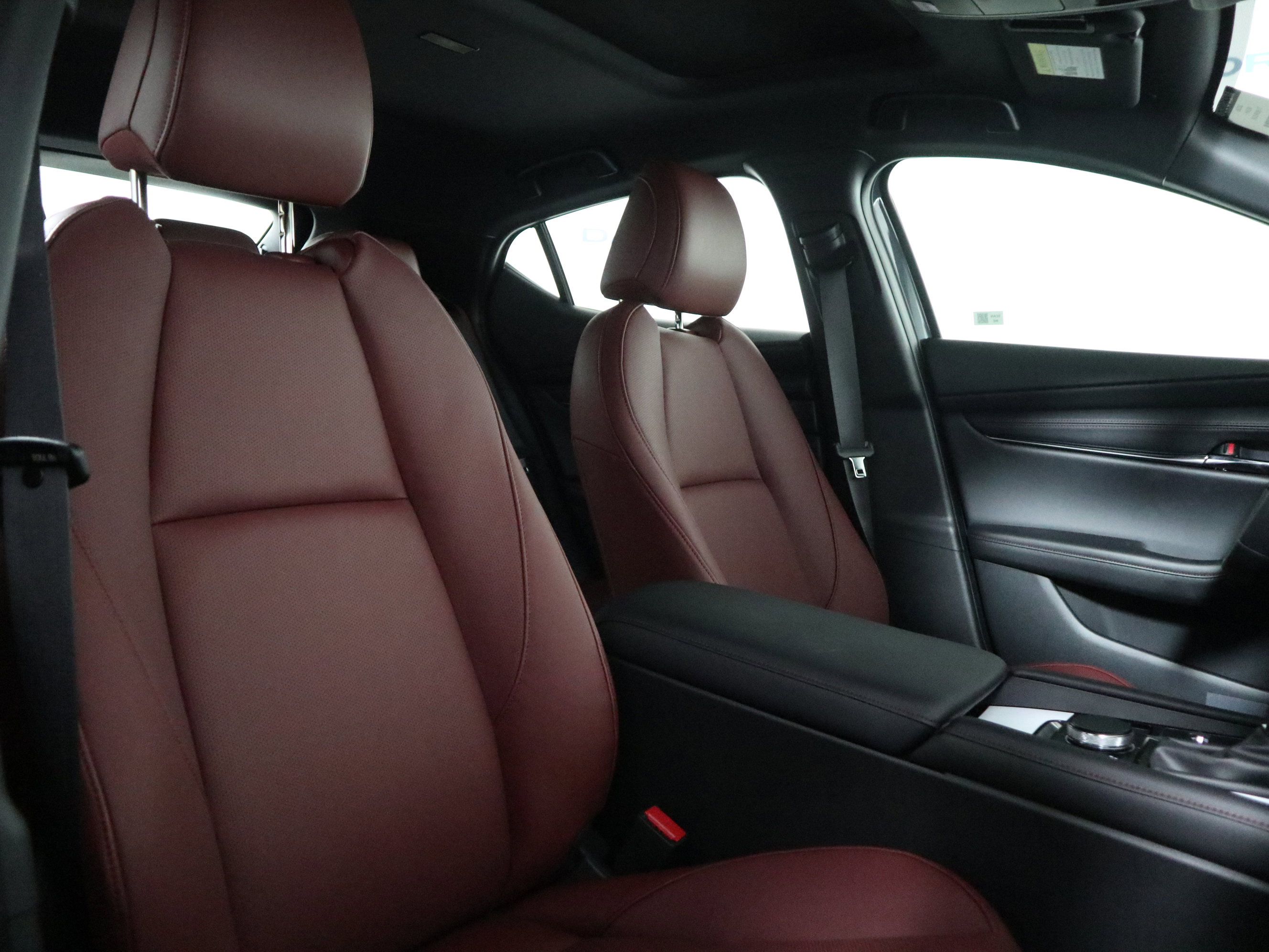 New 2026 MAZDA MAZDA3 Carbon image 17