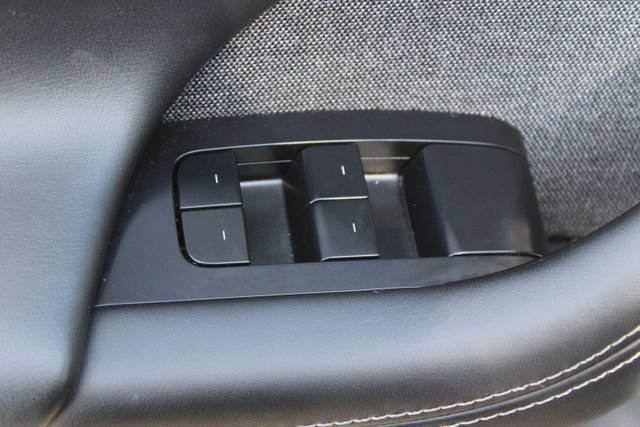 Used 2022 Tesla Model X Plaid image 20