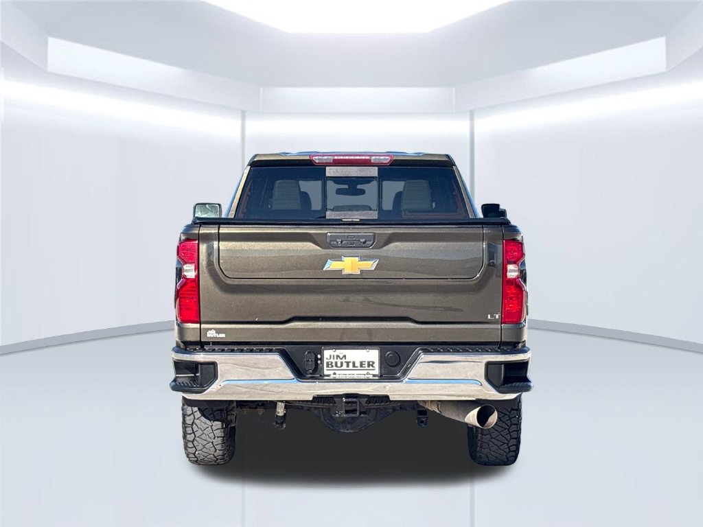 Used 2022 Chevrolet Silverado 2500 LT w/ Convenience Package AWD/4WD image 6