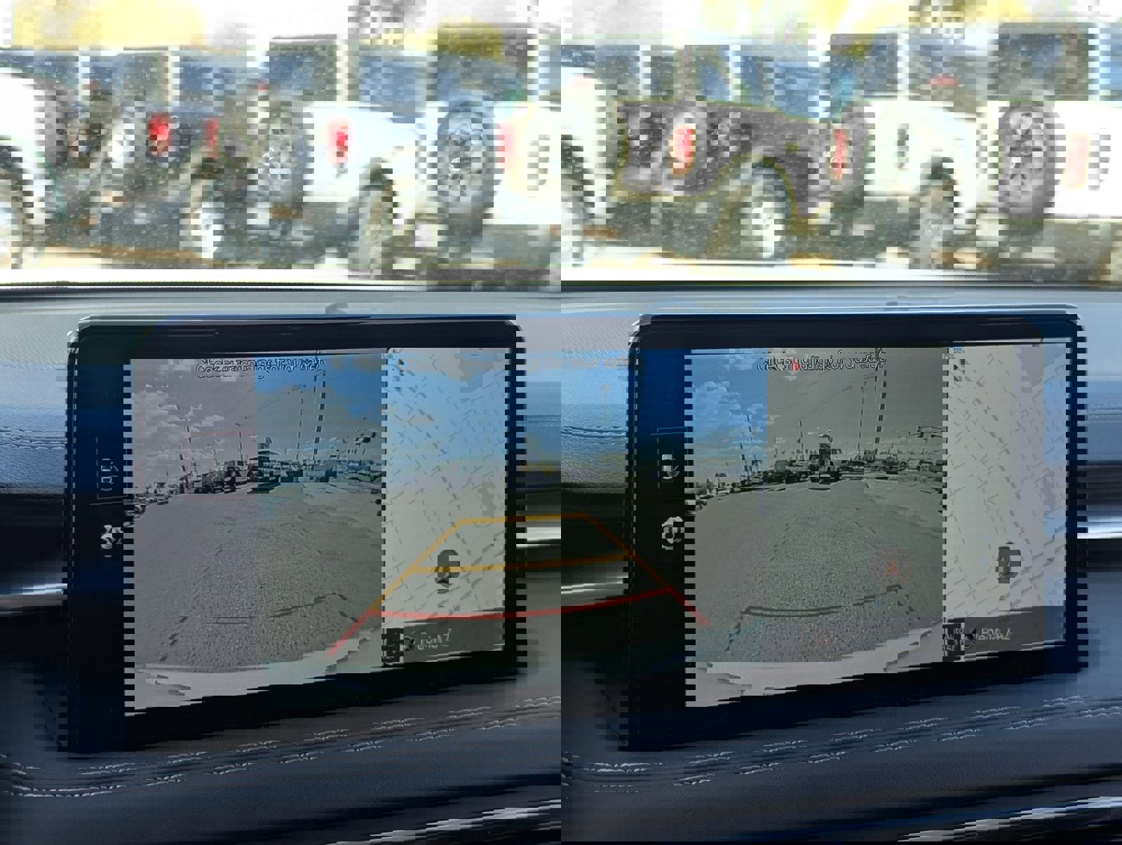 Used 2023 Genesis G70 2.0T image 23