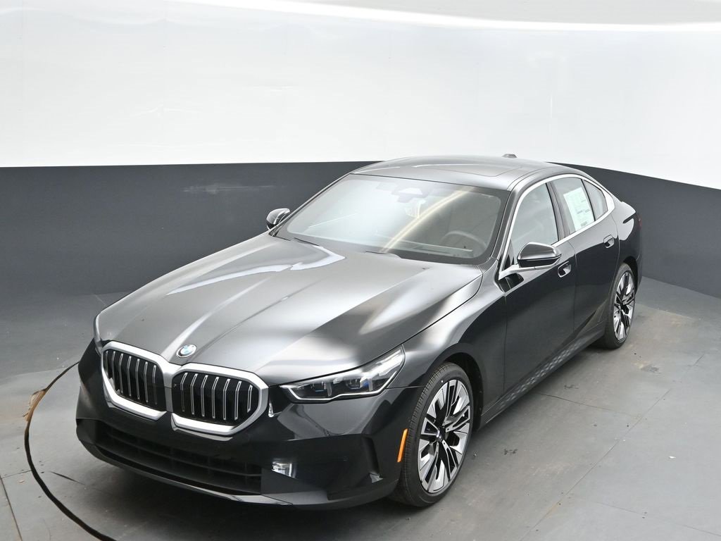 New 2026 BMW 530i w/ Premium Package image 29