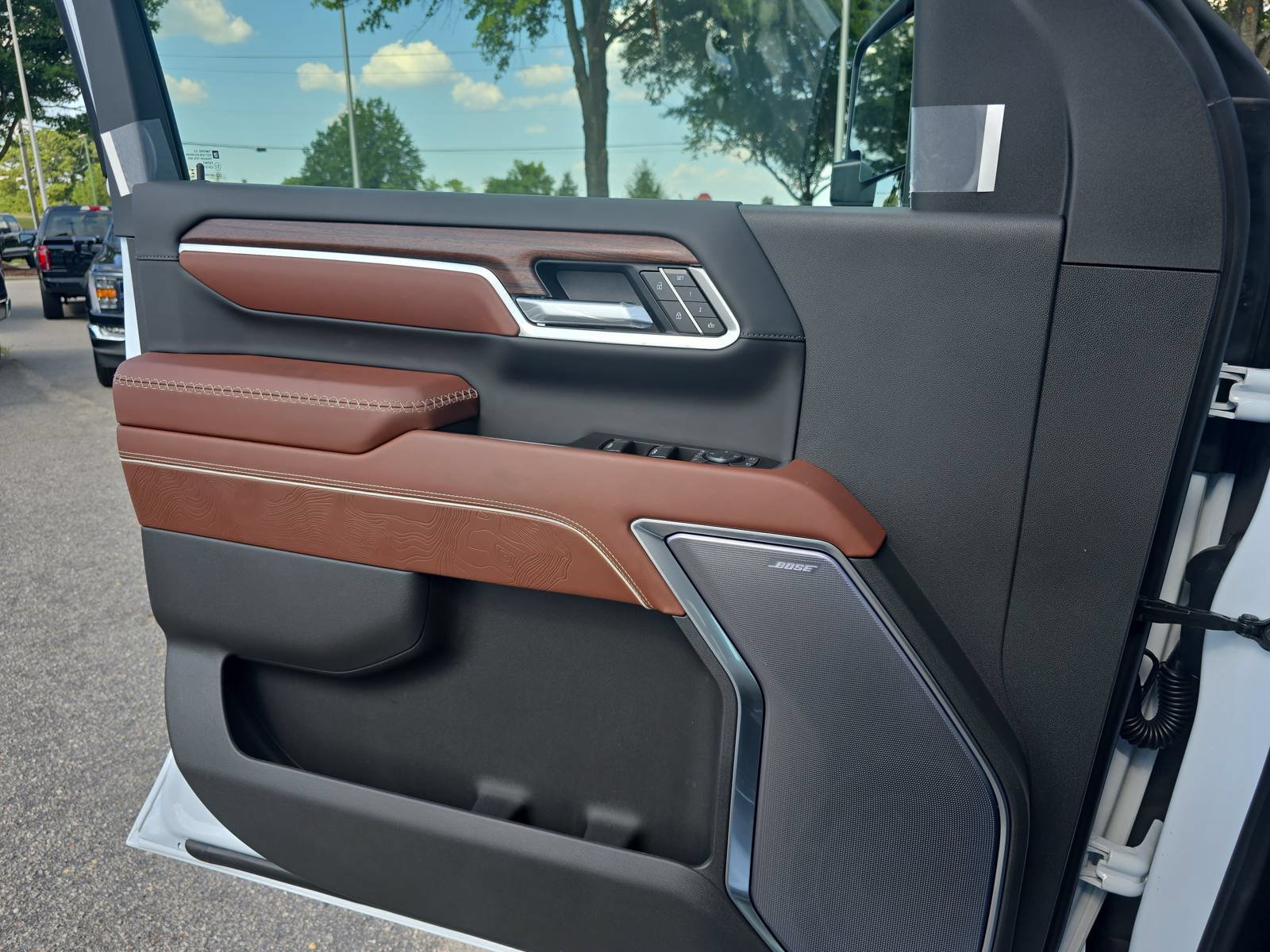 New 2026 GMC Sierra 2500 Denali Ultimate AWD/4WD image 26