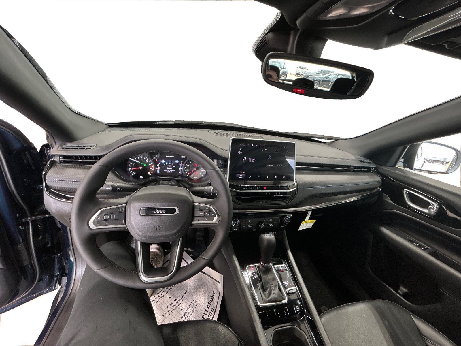 New 2026 Jeep Compass Latitude AWD/4WD image 19