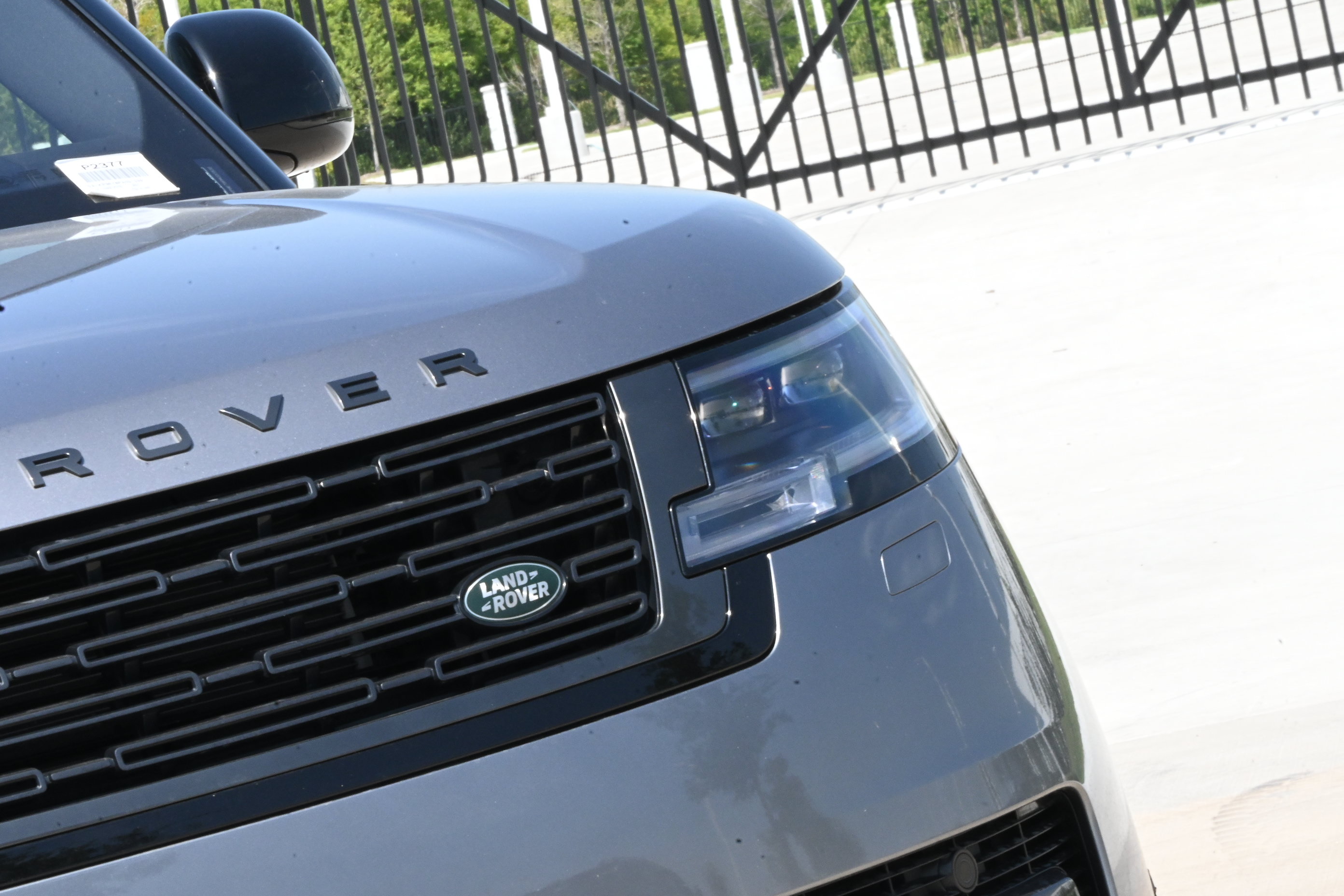 Used 2023 Land Rover Range Rover SE AWD/4WD image 9