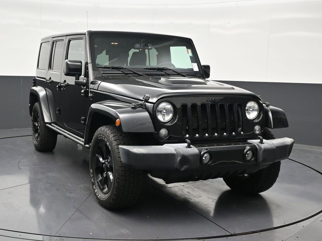 Used 2015 Jeep Wrangler Unlimited Sahara AWD/4WD image 8