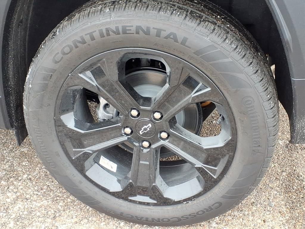 New 2026 Chevrolet Equinox LT w/ Midnight Edition image 7