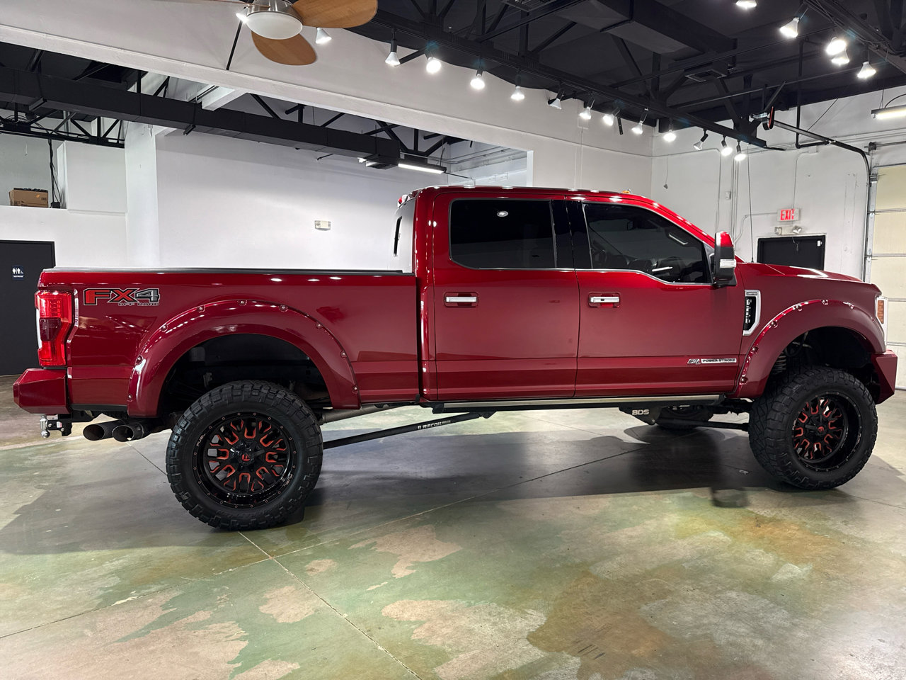 Used 2019 Ford F250 Limited w/ FX4 Off-Road Package image 10