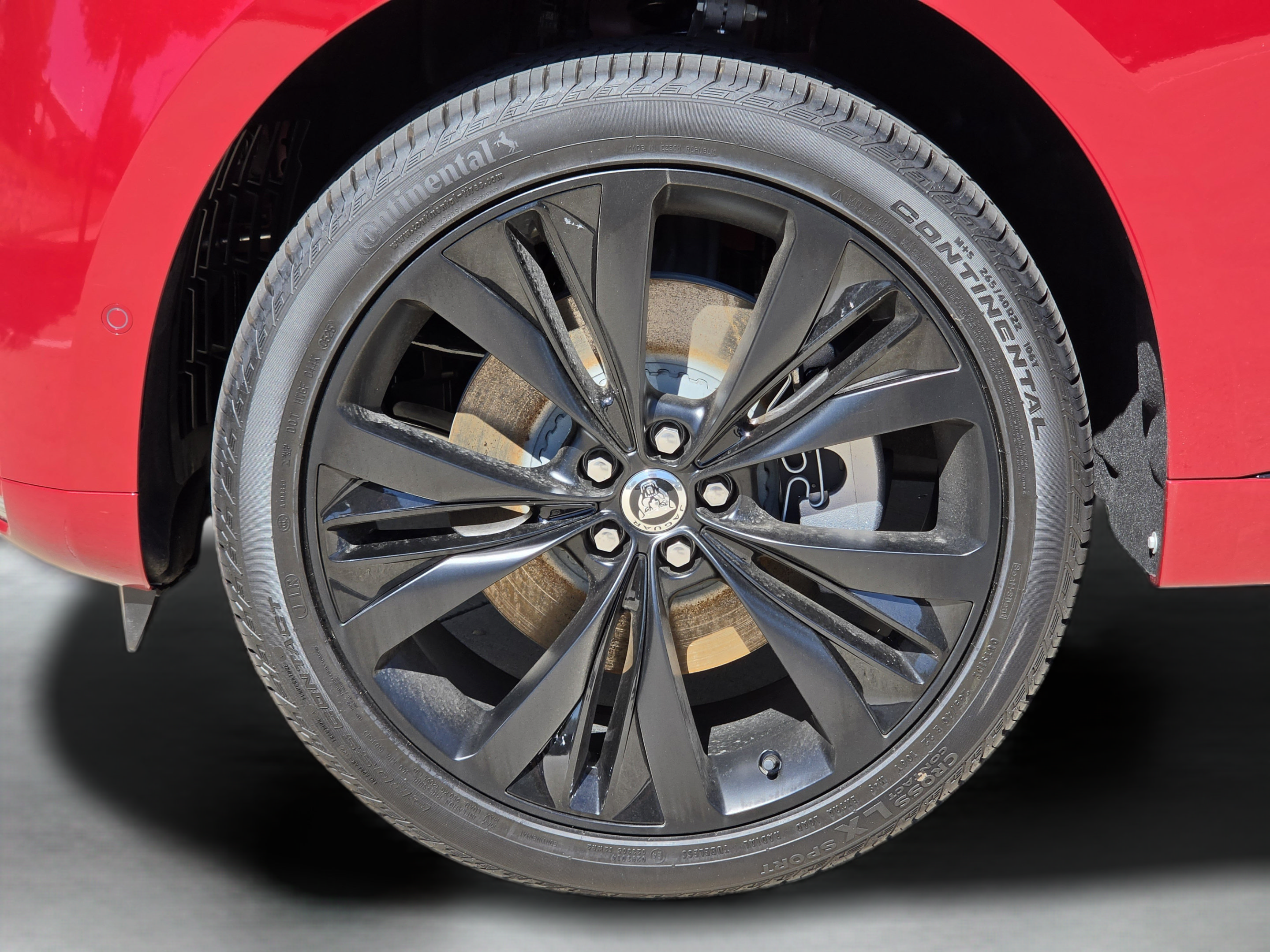 Used 2026 Jaguar F-PACE R-Dynamic S AWD/4WD image 33