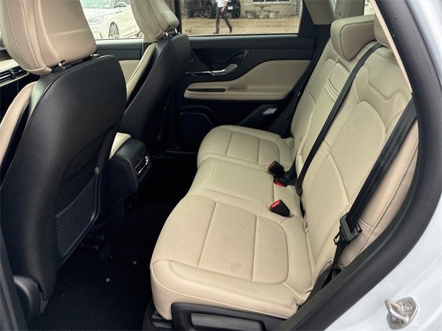 New 2025 Lincoln Corsair Reserve w/ Equipment Group 202A image 14