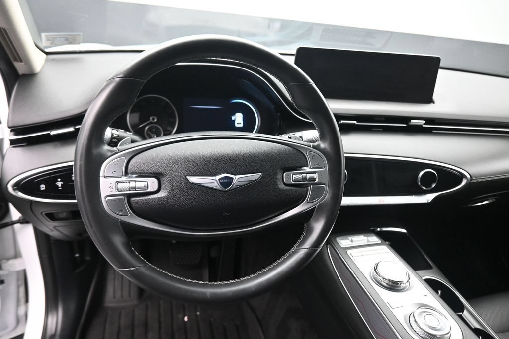 Used 2024 Genesis GV70 2.5T w/ Advanced Package AWD/4WD image 14