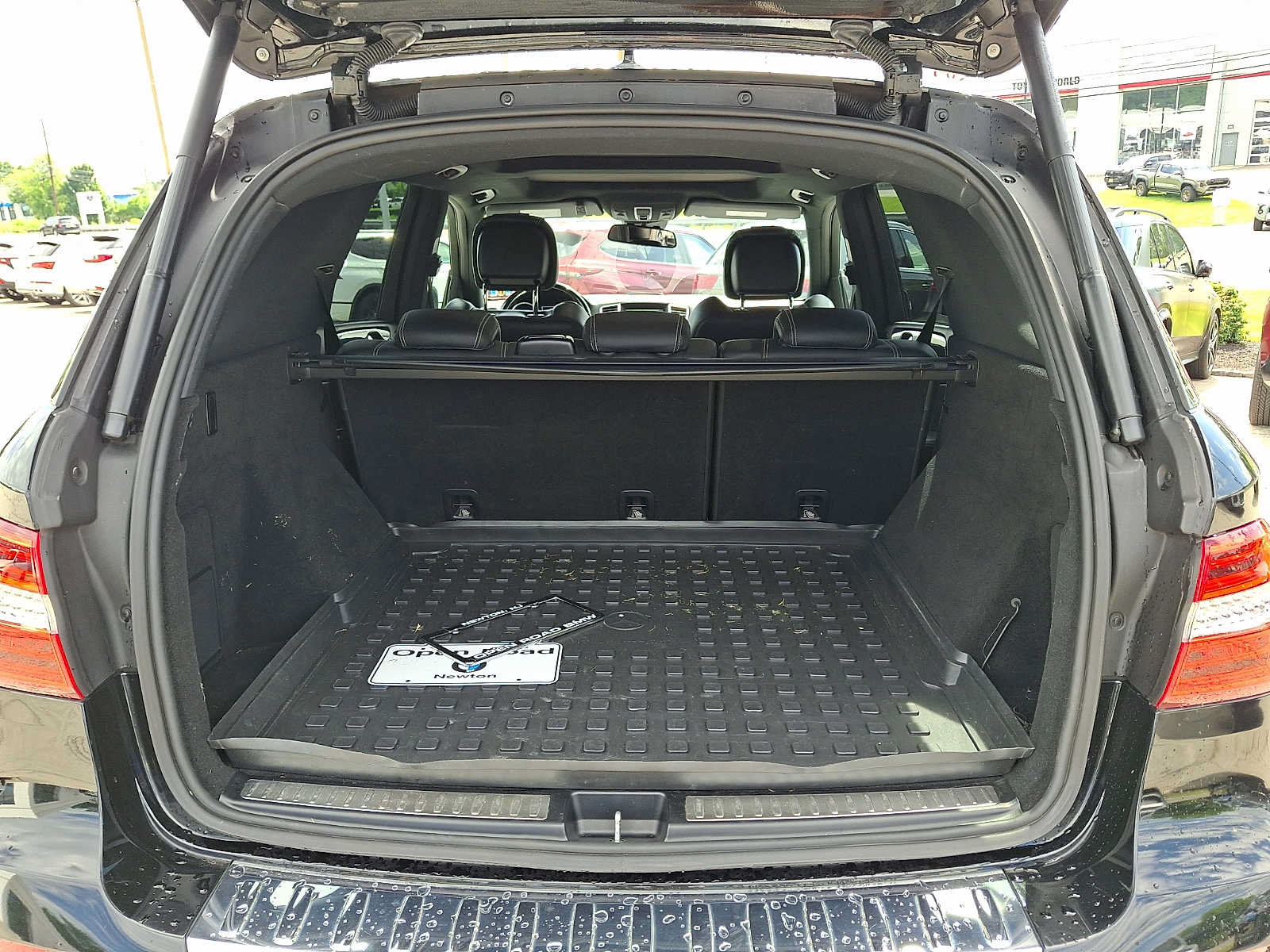 Used 2015 Mercedes-Benz ML 63 AMG 4MATIC image 31