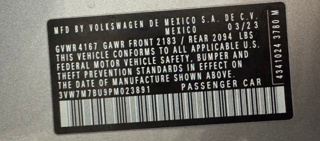 Certified 2023 Volkswagen Jetta SE w/ Panoramic Sunroof Package image 39