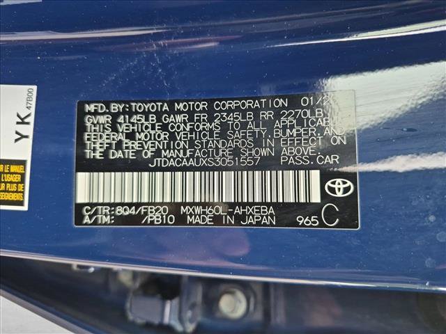 Certified 2025 Toyota Prius LE FWD image 23