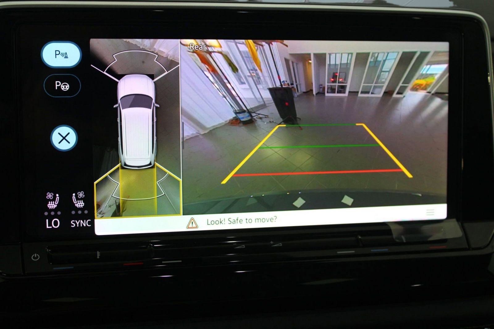 New 2026 Volkswagen Atlas SEL Premium R-Line image 26