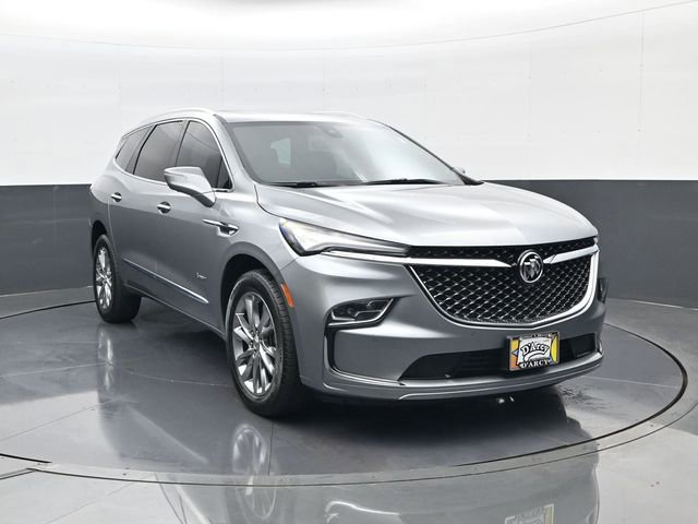 Used 2024 Buick Enclave Avenir w/ Avenir Technology Package image 3