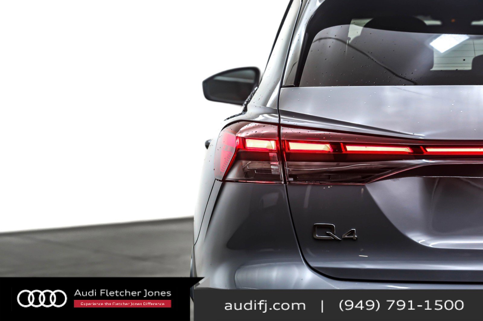 Used 2024 Audi Q4 e-tron Premium Plus image 15