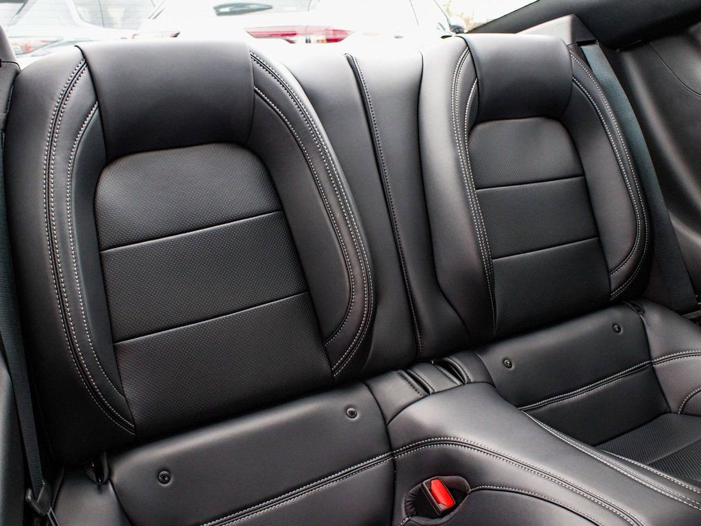 Used 2025 Ford Mustang Premium image 32