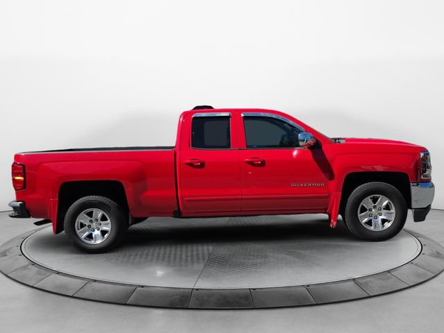 Used 2016 Chevrolet Silverado 1500 LT w/ Trailering Package RWD image 6