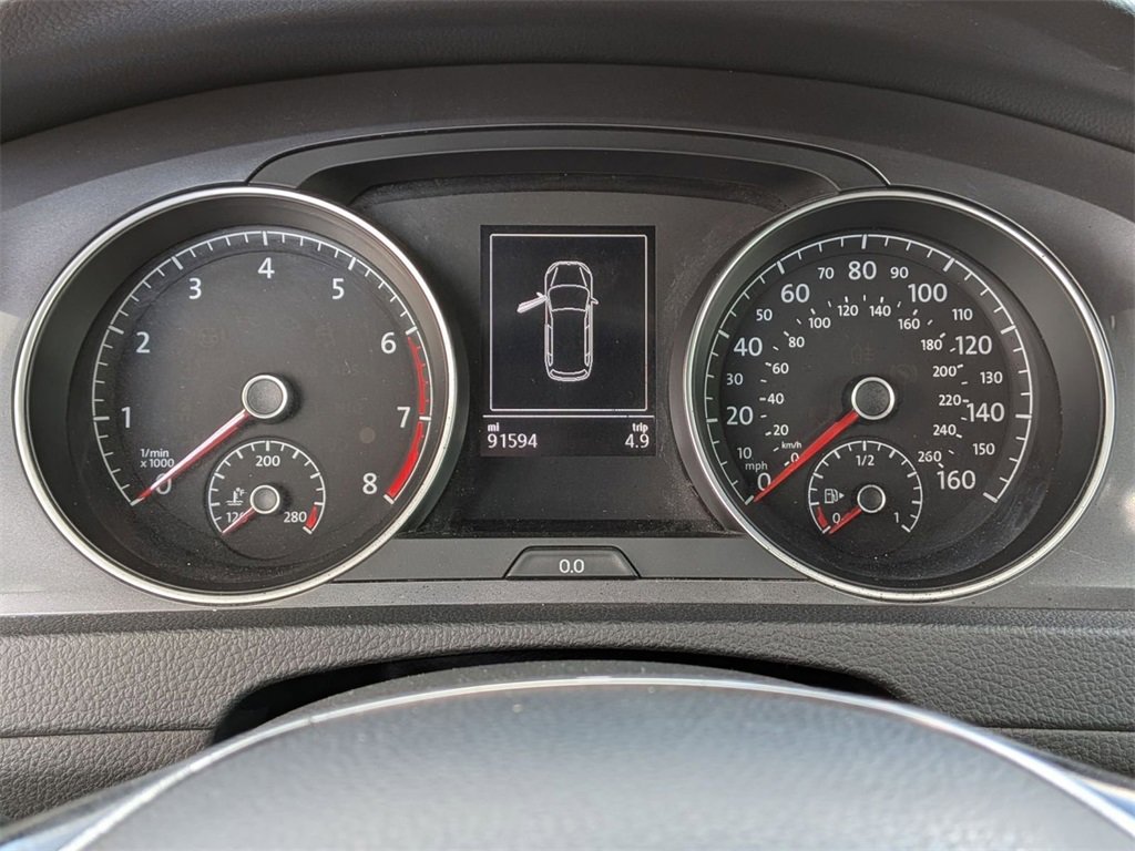 Used 2017 Volkswagen Golf Alltrack SE image 16