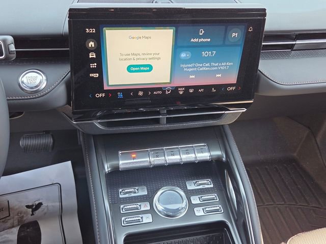 Used 2024 Lincoln Nautilus Premier w/ Equipment Group 102A image 17