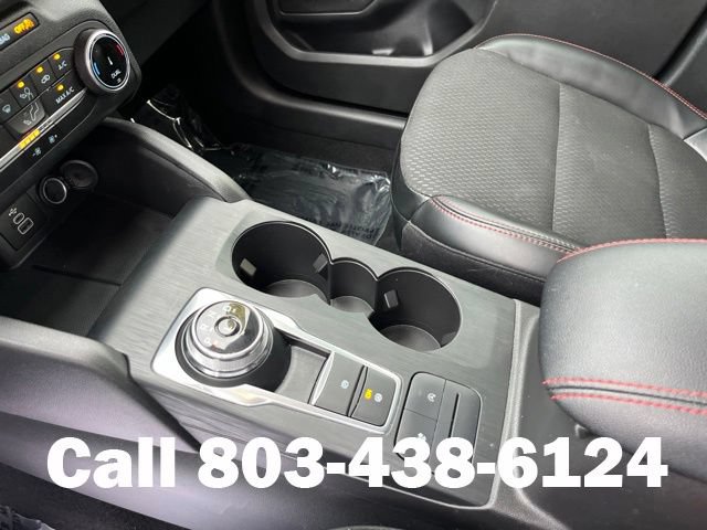 Used 2025 Ford Escape ST-Line FWD image 25