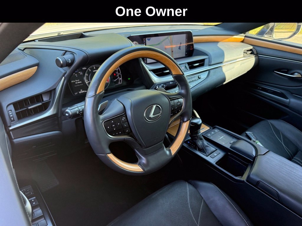 Used 2019 Lexus ES 350 w/ Accessory Package 2 FWD image 3
