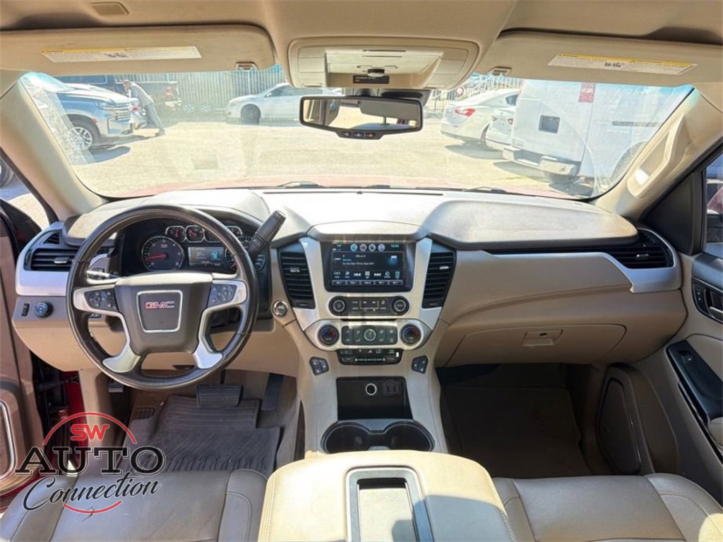 Used 2018 GMC Yukon SLT w/ HD Trailering Package image 10