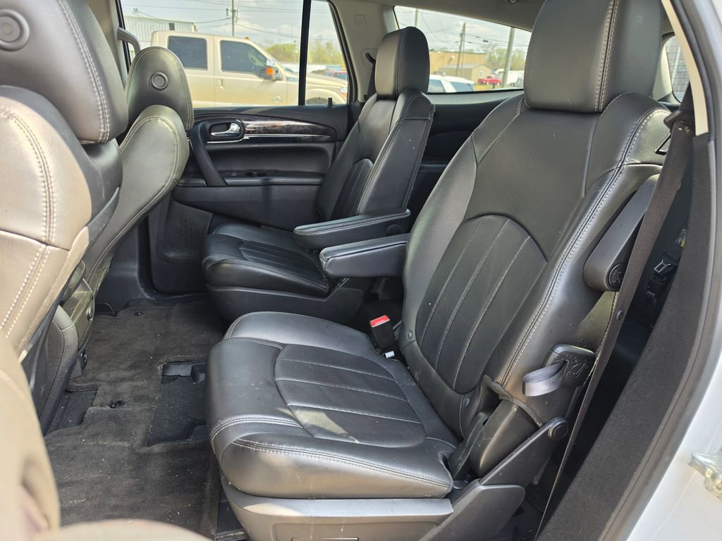 Used 2017 Buick Enclave Premium image 7