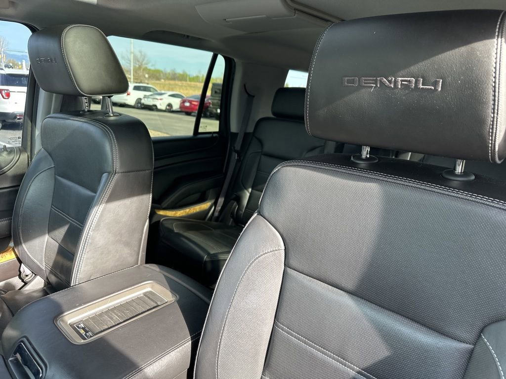 Used 2016 GMC Yukon Denali w/ Open Road Package image 16