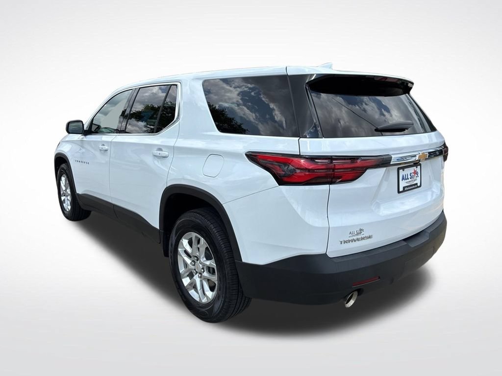 Used 2022 Chevrolet Traverse LS FWD image 12