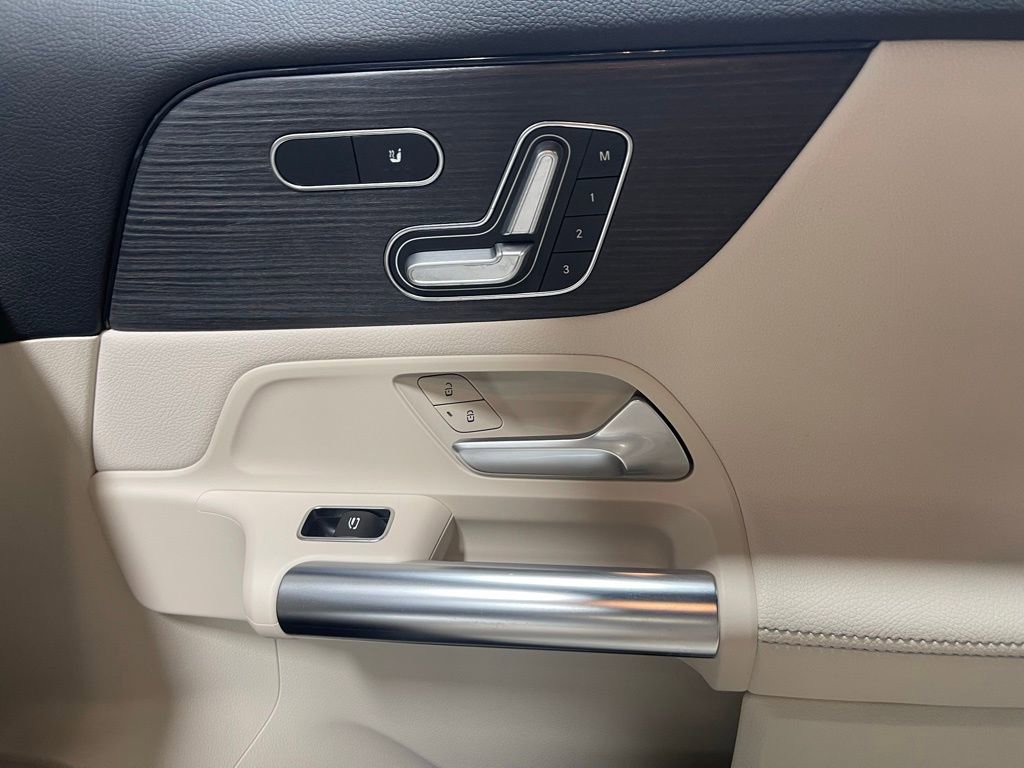 Certified 2023 Mercedes-Benz GLA 250 4MATIC image 27