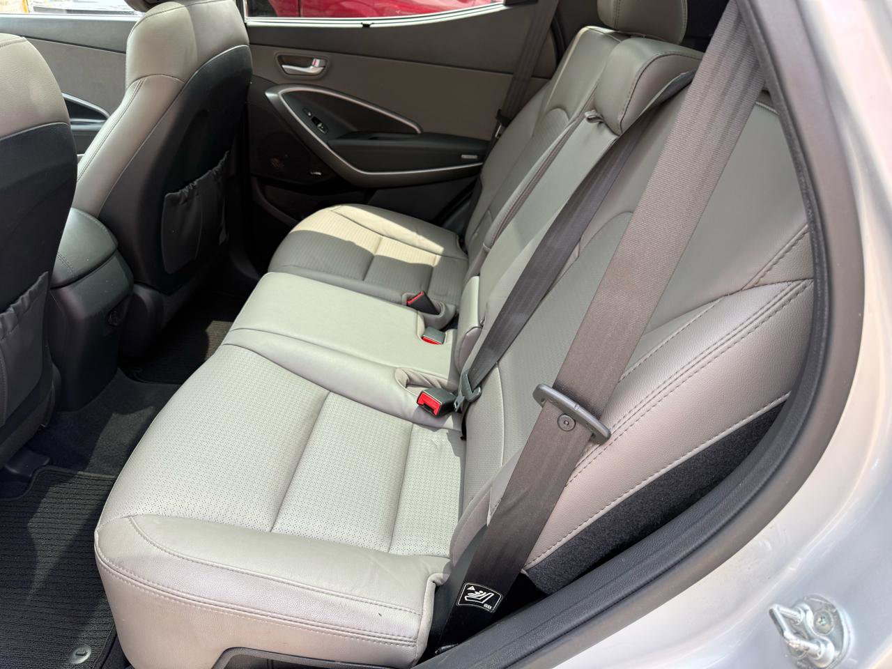 Used 2016 Hyundai Santa Fe Sport 2.0T w/ Option Group 05 FWD image 21
