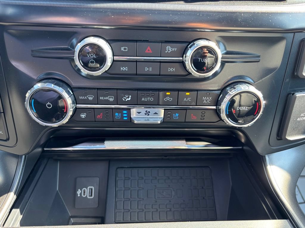 Used 2025 Ford F150 Lariat w/ Equipment Group 502A High AWD/4WD image 26