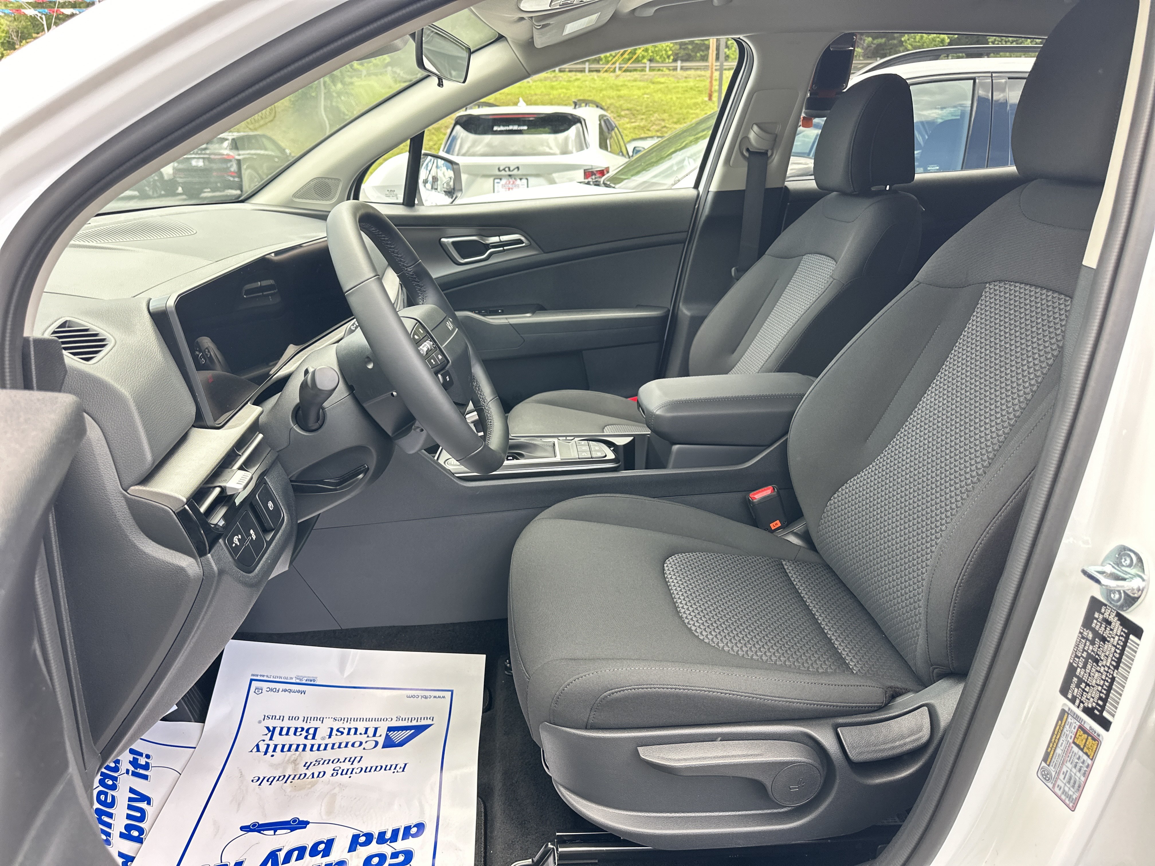 New 2026 Kia Sportage LX AWD/4WD image 19