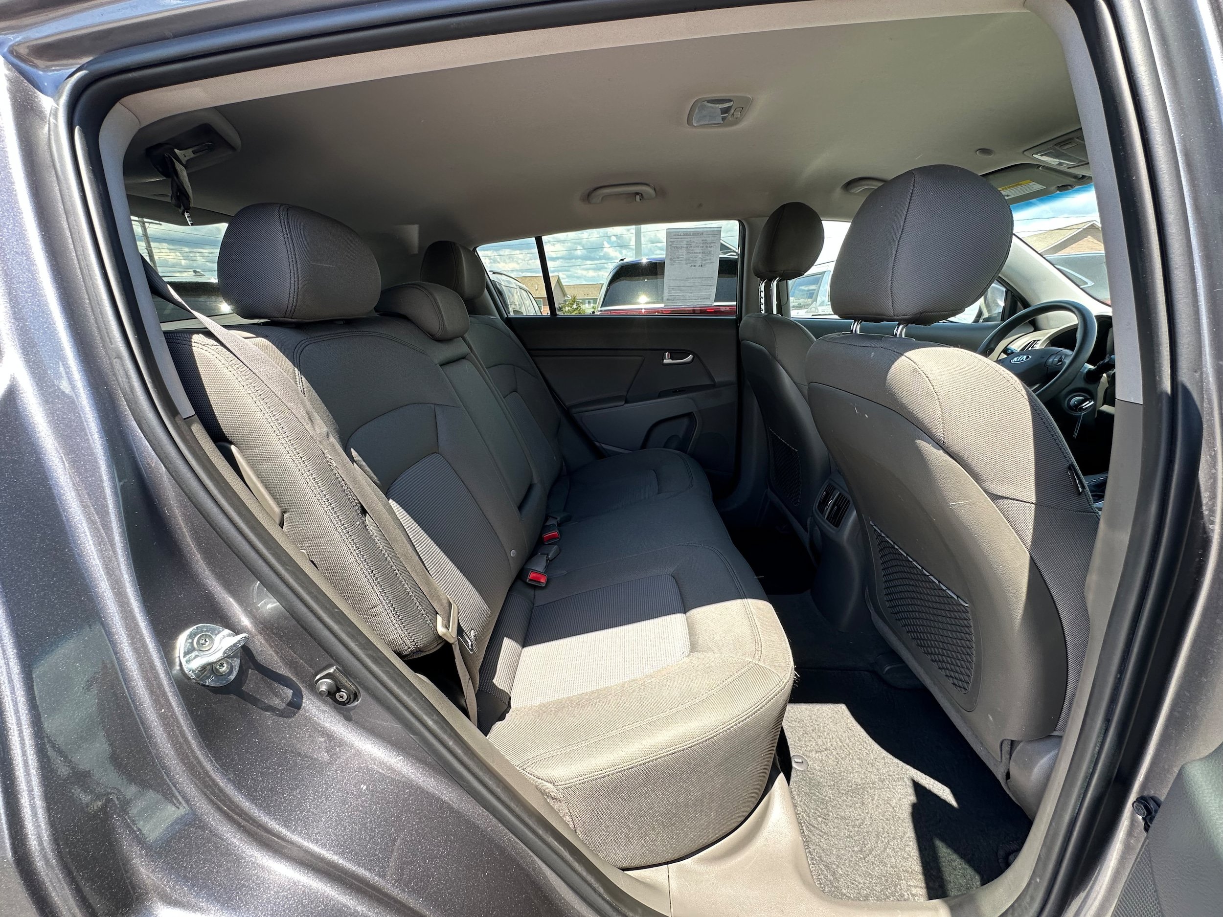 Used 2015 Kia Sportage LX AWD/4WD image 12