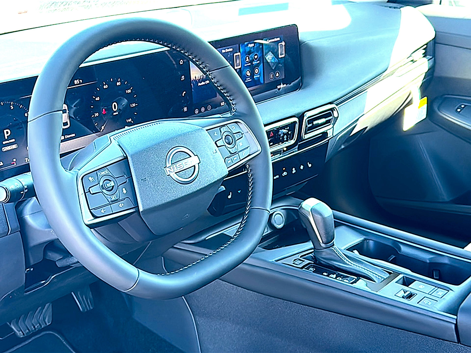 New 2026 Nissan Sentra SV w/ SV Convenience Package FWD image 9