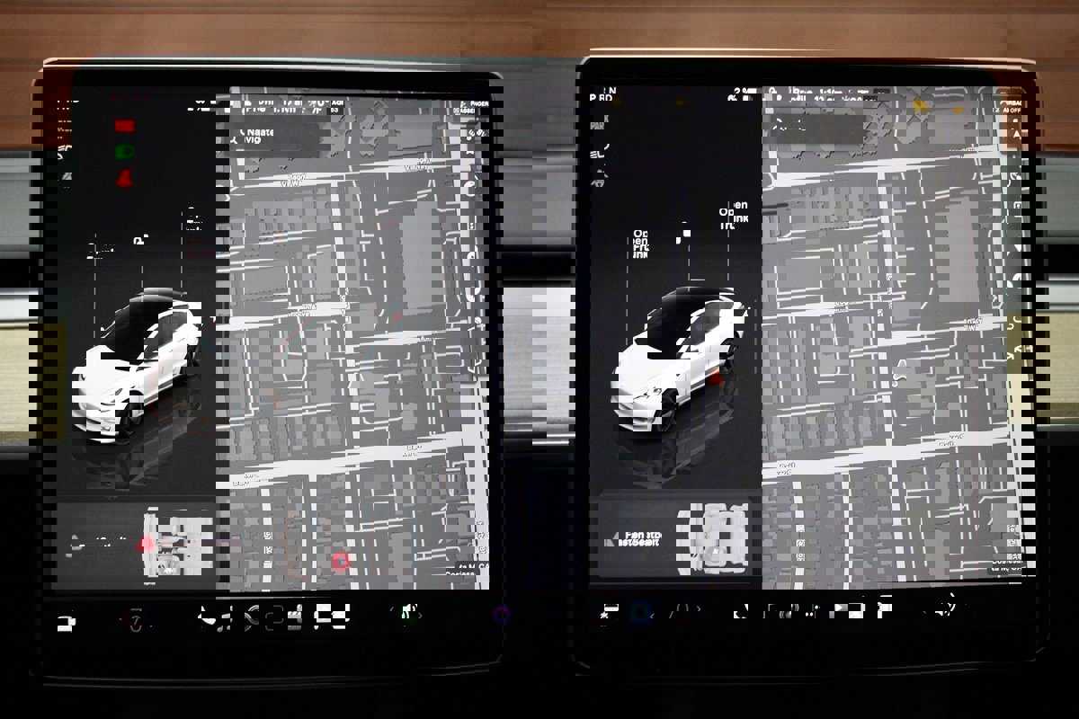 Used 2023 Tesla Model 3 Standard Range RWD image 24