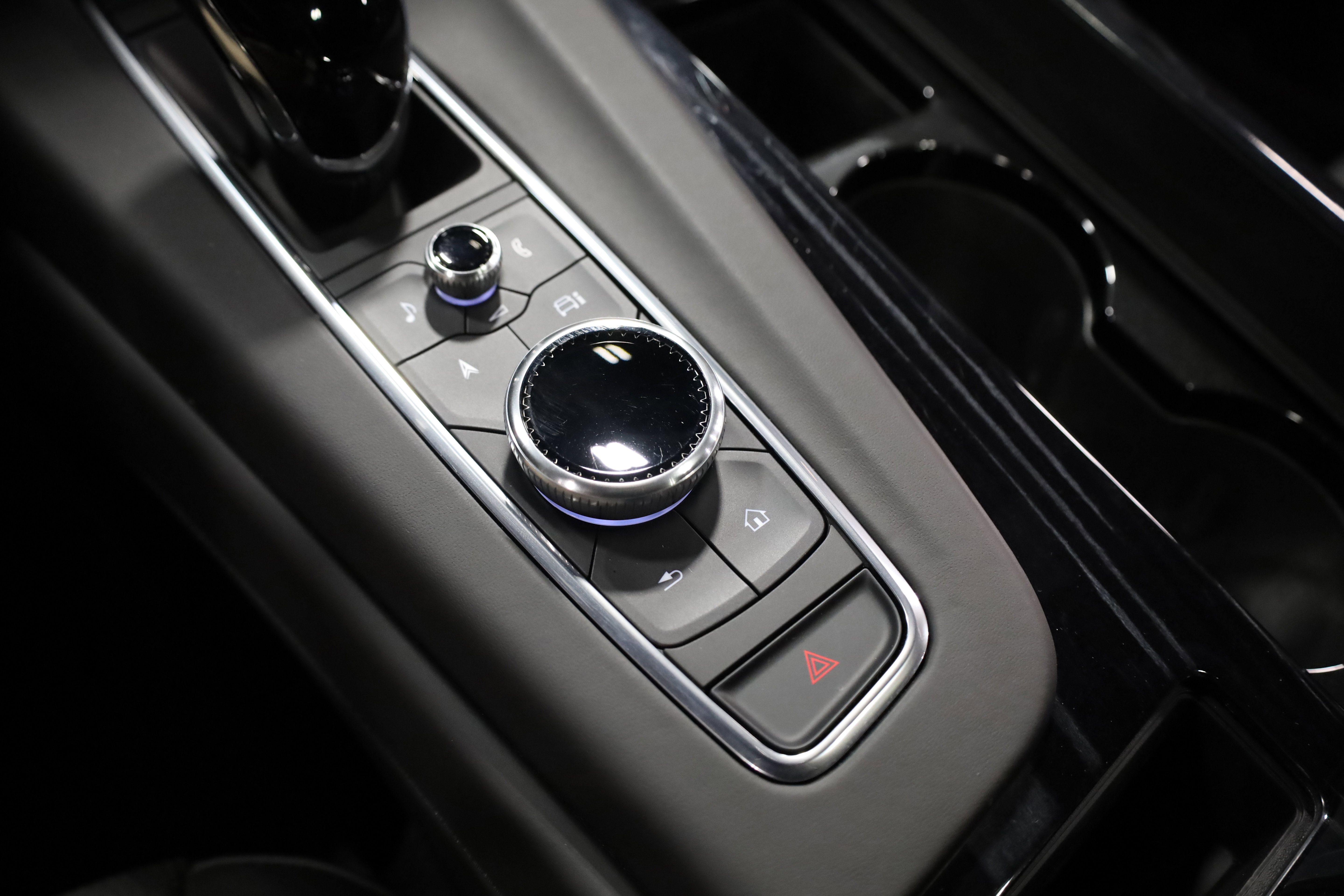 Used 2023 Cadillac Escalade V image 33