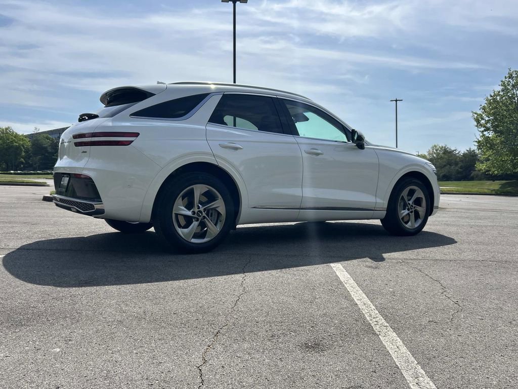 New 2026 Genesis GV70 2.5T Advanced AWD/4WD image 7
