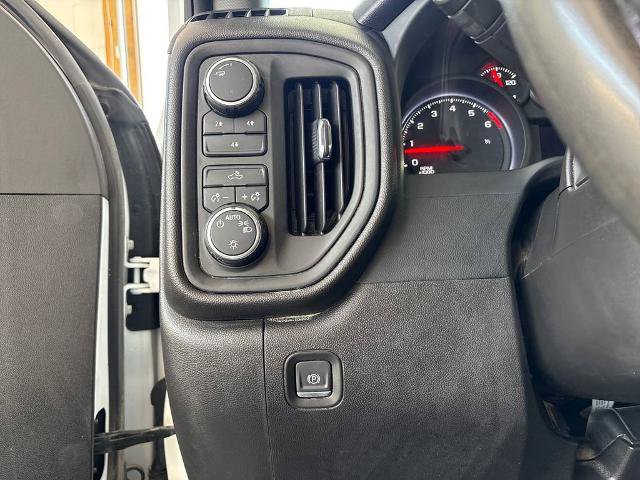 Used 2022 Chevrolet Silverado 2500 Custom AWD/4WD image 35