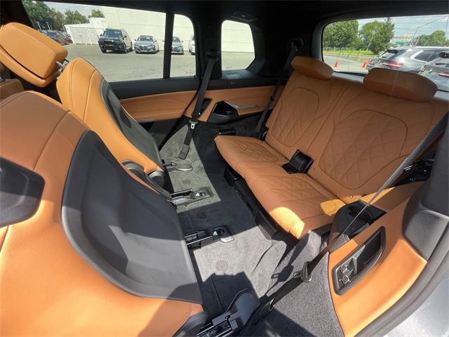 New 2026 BMW X7 xDrive40i w/ M Sport Package image 22
