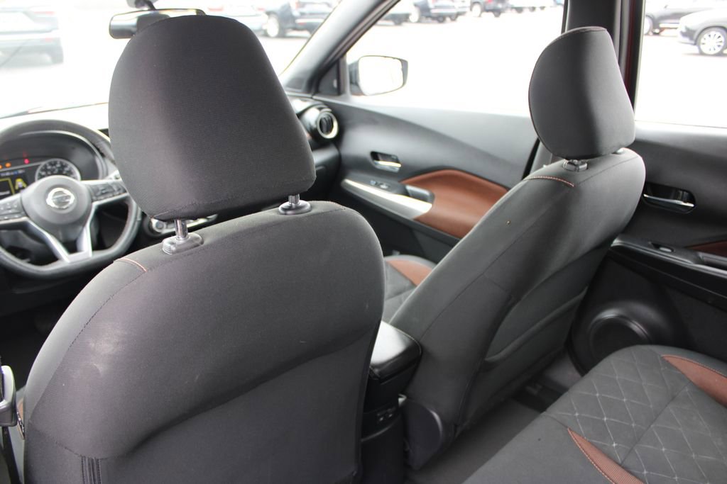 Used 2020 Nissan Kicks SR image 22