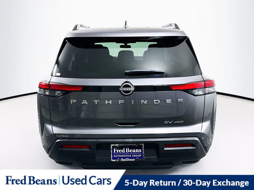 Used 2024 Nissan Pathfinder SV AWD/4WD image 8