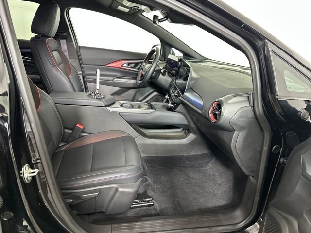 Used 2024 Chevrolet Equinox EV RS image 28