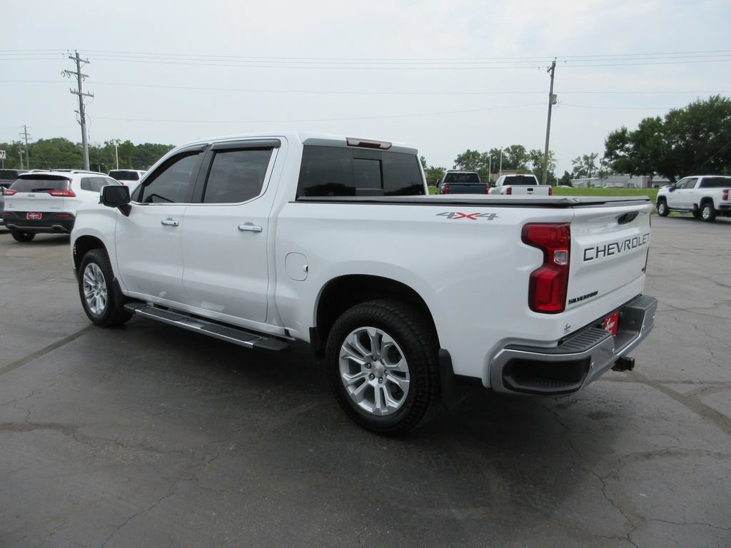 Certified 2023 Chevrolet Silverado 1500 LTZ w/ LTZ Premium Package AWD/4WD image 10