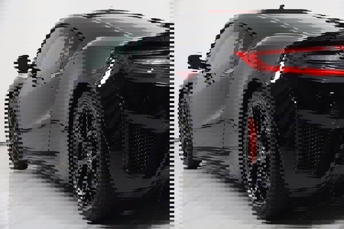 Used 2021 Acura NSX image 31