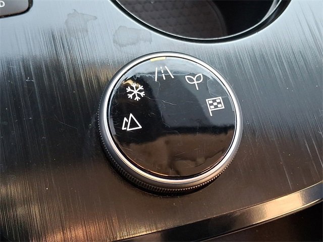 Used 2023 Nissan Rogue SV image 25