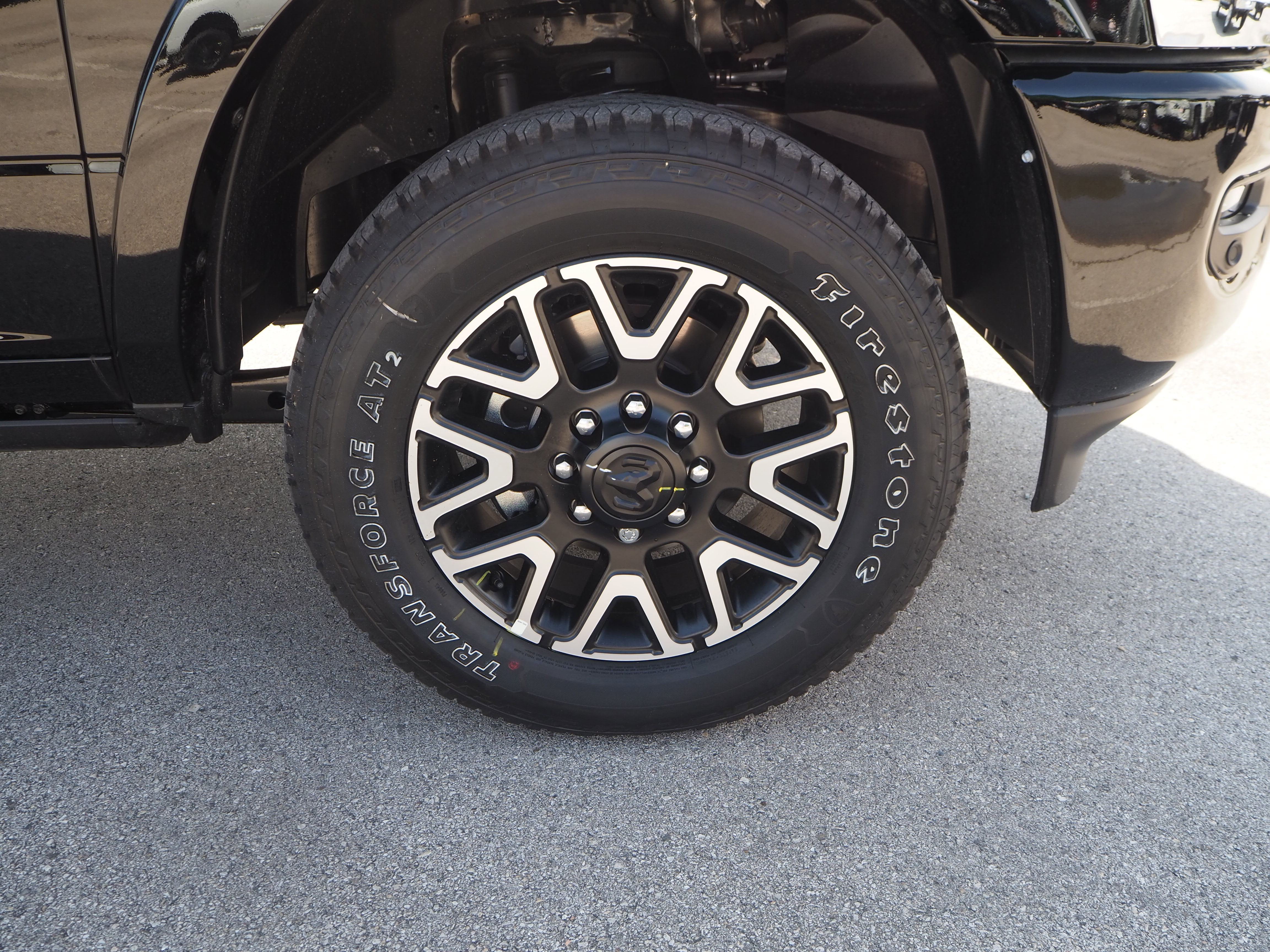 New 2025 RAM 2500 Limited AWD/4WD image 5