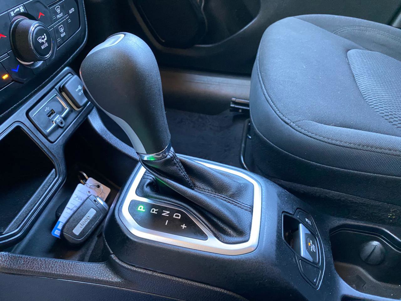 Used 2018 Jeep Renegade Altitude w/ Popular Equipment Group image 51