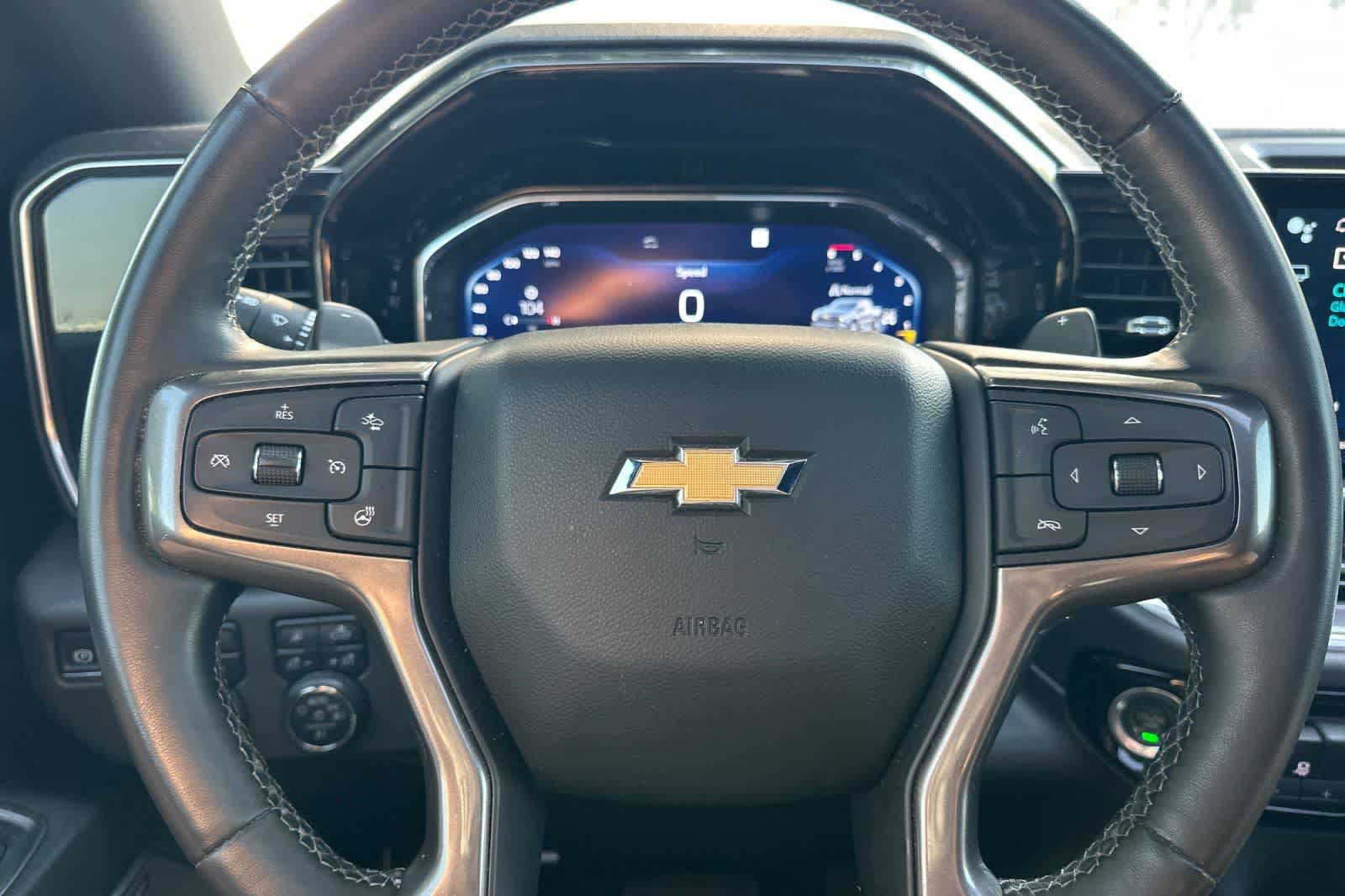 Used 2023 Chevrolet Silverado 1500 High Country w/ High Country Premium Package AWD/4WD image 24